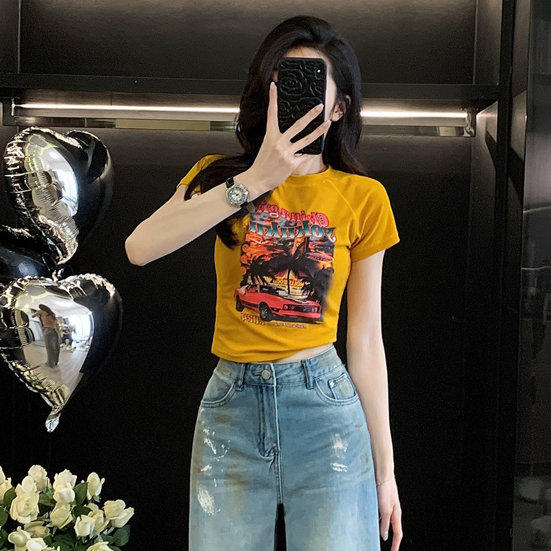 撞色印花正肩紧身短款t恤女短袖夏季新款美式修身显瘦半袖衫上衣