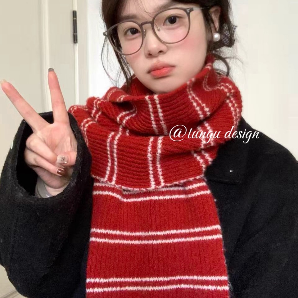 星月豚骨新款显白圣诞红白细条纹针织围巾秋冬保暖围脖冬新年礼物