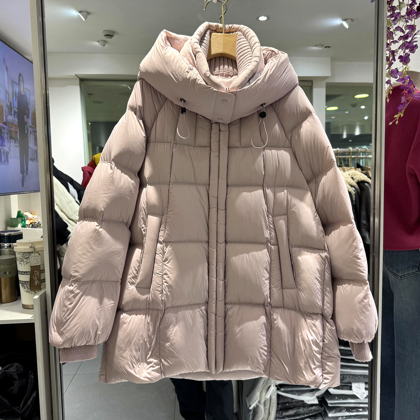 YF622泡芙连帽A字中长羽绒服