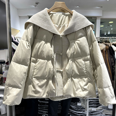 雅琪娜G176娃娃领羽绒服外套