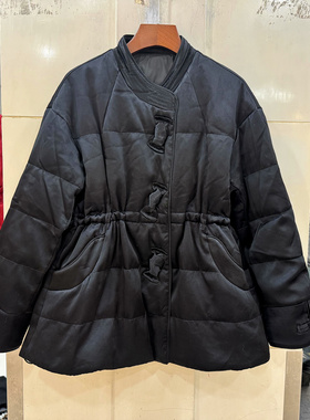 80312 糖果蝴蝶结扣抽绳收腰立领仿醋酸轻奢小个中长鹅绒羽绒服冬