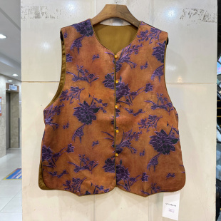 2026 珍珠单排扣鸡心领提花桑蚕丝国风马甲外套欧货春装 Q5531 时尚