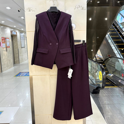 JY26QT126马甲三件套裤