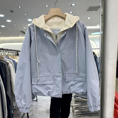 8202假两件抽绳连帽短外套