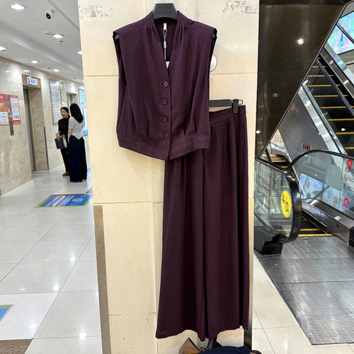 菲姿彩FEZSBTK032马甲两件套裤