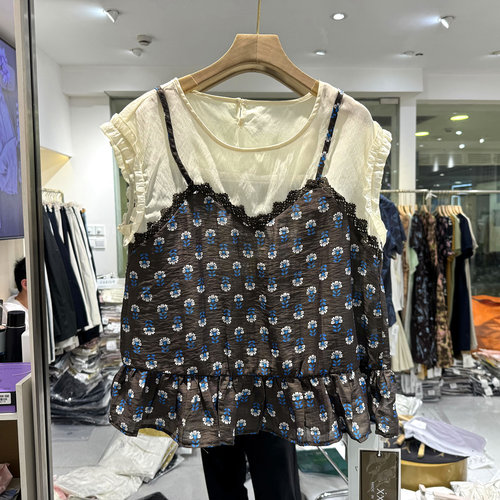 XXJ25557碎花假两件背带小衫
