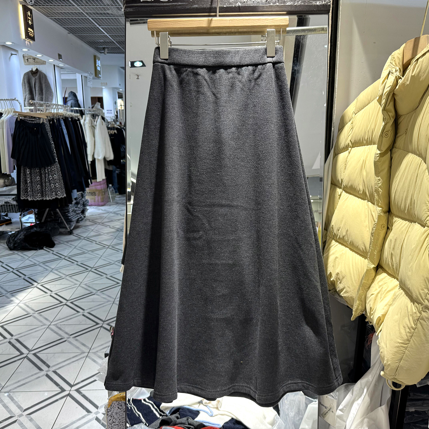 亮金金7807加绒毛呢中长半身裙