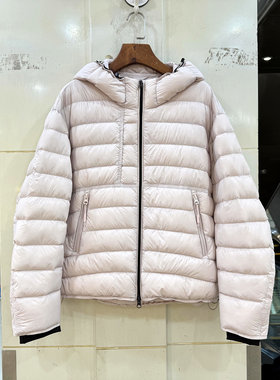 H66932松紧连帽休闲短羽绒服