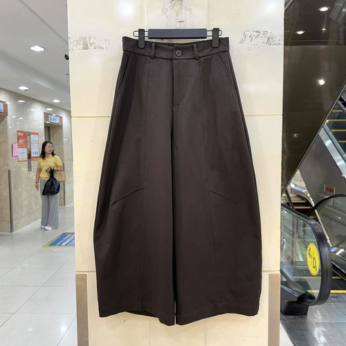 卓颜秋J263K128休闲弯刀裤女裤