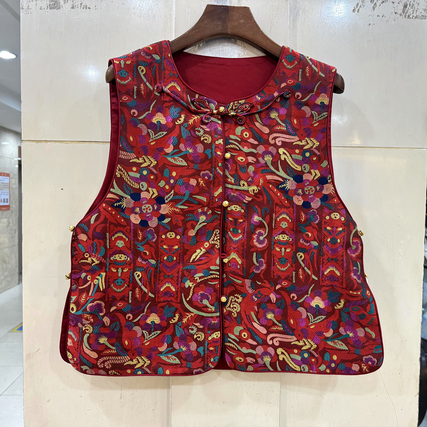 L68877 欧洲站春装2026款时尚复古鸟语花香盘扣真丝国风马甲外套,女装/女士精品,马夹,淘宝优惠券,粉丝福利购,淘宝优惠卷