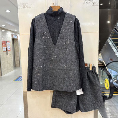 5122高领内搭羊毛马甲短裤三件套