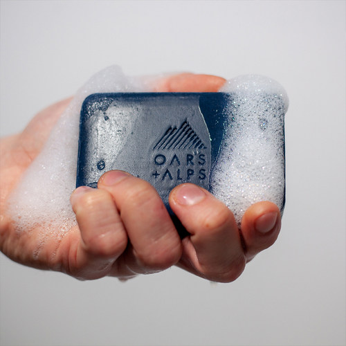 OarsAlps木炭去角质男士肥皂