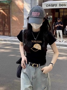 T恤女2025新款 美式 黑色纯棉正肩短袖 夏季 上衣 设计感修身 显瘦短款