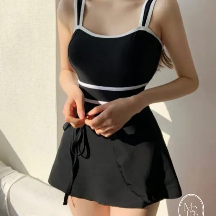 黑色连体泳衣女温泉保守遮肚显瘦小胸聚拢独立短裙二件套新款泳装