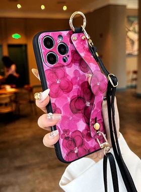 适用于苹果16promax手机壳苹果15/14Plus/11/8山茶花iPhone13磨砂12Pro时尚11PromaxX/XS硅胶7斜跨绳新款女款