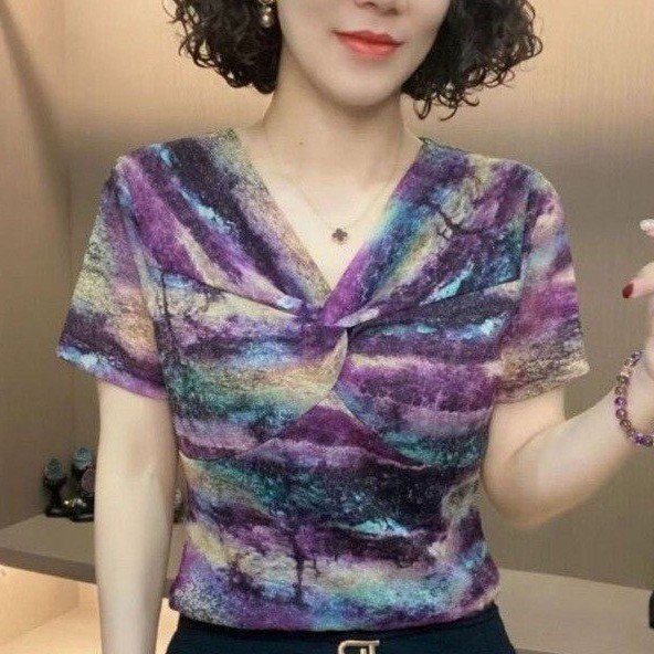 夏季时尚妈妈V领扭结花色打底衫