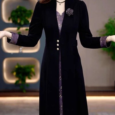 2025新款中年妈妈春秋装连衣裙