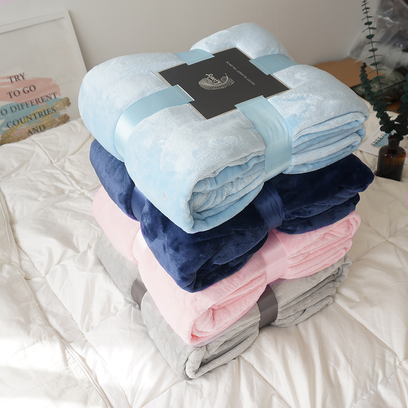 法兰绒单层加厚冬季礼品午睡毯