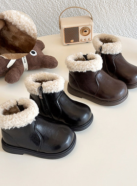 ins儿童英伦风马丁靴2024冬季新款韩版女童时尚短靴厚底加绒棉靴