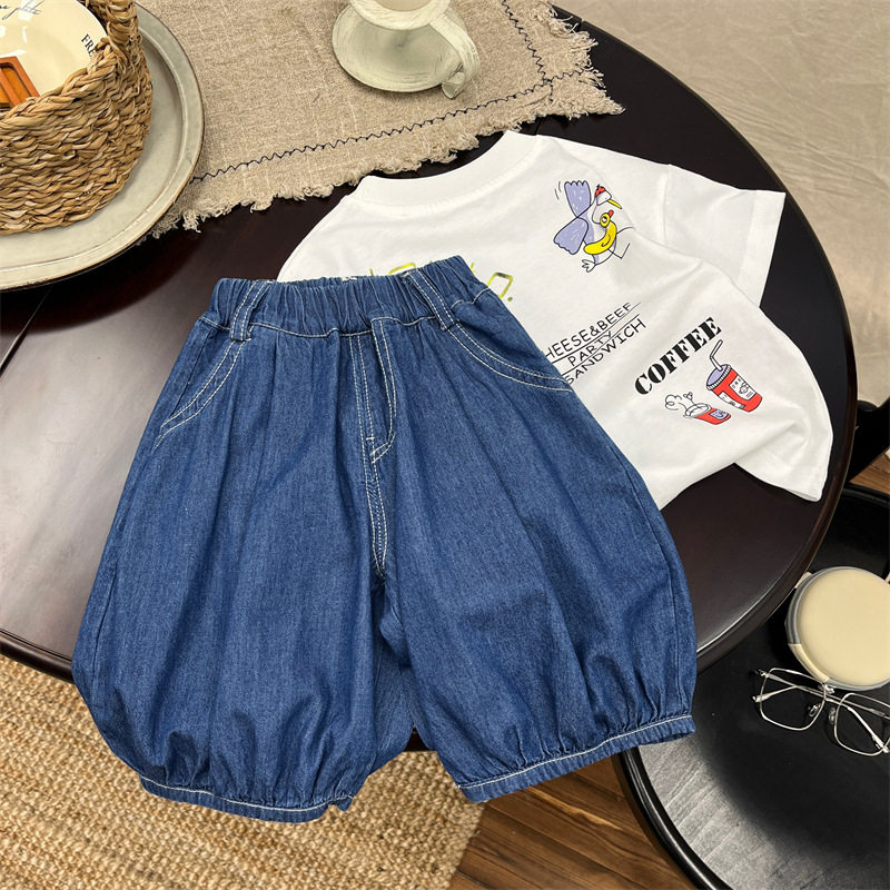 宝宝夏装韩版男童牛仔中裤女童七分灯笼裤儿童夏季裤子小童哈伦裤