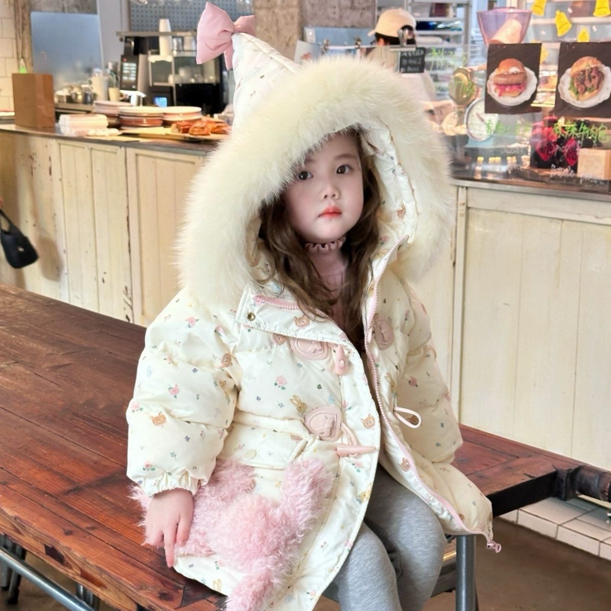 m273新款冬装儿童2025冬装新款女宝宝毛领精灵帽加厚保暖外套