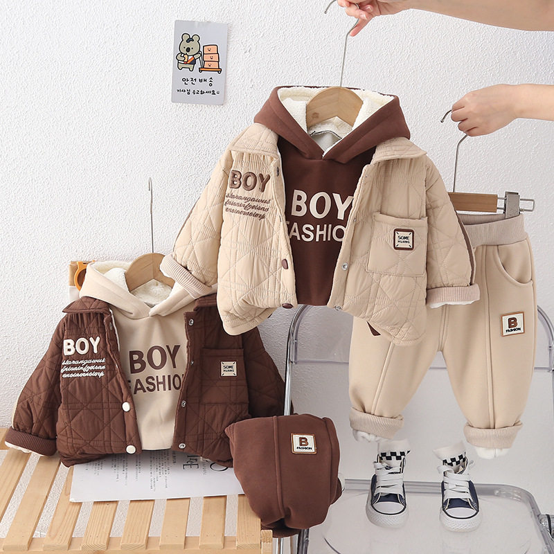 男童冬季2024加棉套装新款男童宝宝冬装保暖字母加厚开衫三件套潮,童装/婴儿装/亲子装,套装,淘宝优惠券,粉丝福利购,淘宝优惠卷