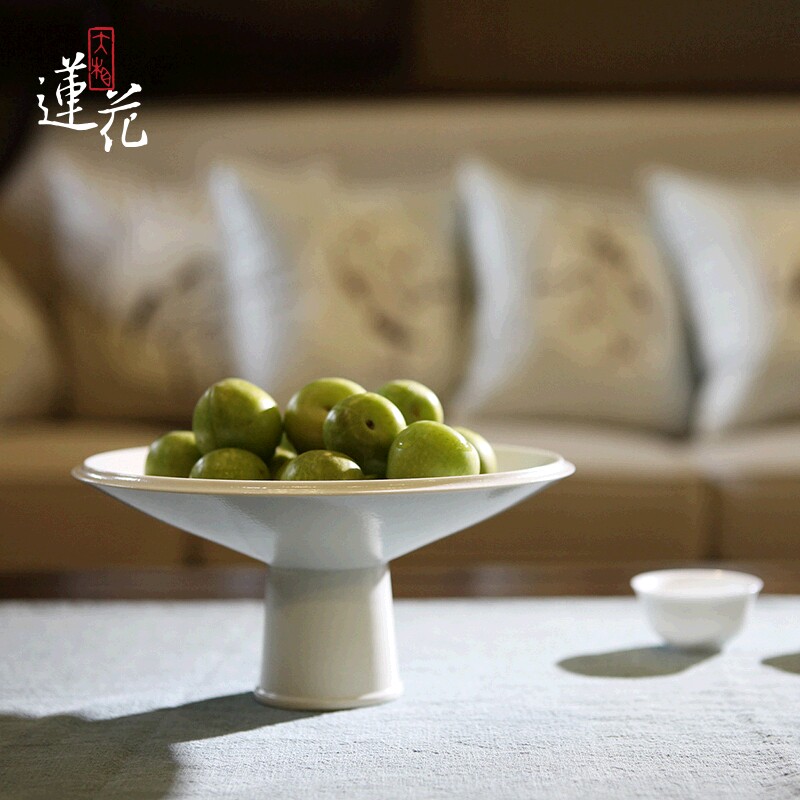 大相莲花果盘摆件 陶瓷水果盘 供盘 家用供奉 茶几装饰摆件 手工