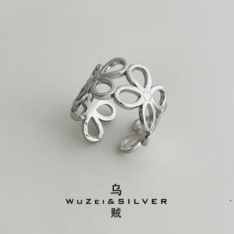 WZ&SILVER设计师款通体S925银镀铑金镂空四叶草开口戒指高级百搭