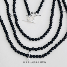 Серебряное ожерелье