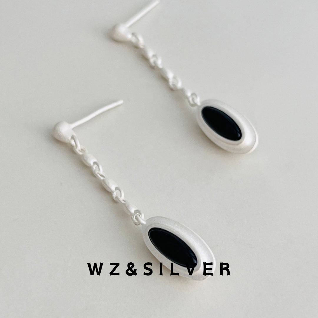 WZ&SILVER设计师款通体S925纯银烧白工艺镶嵌黑玛瑙耳钉复古高级