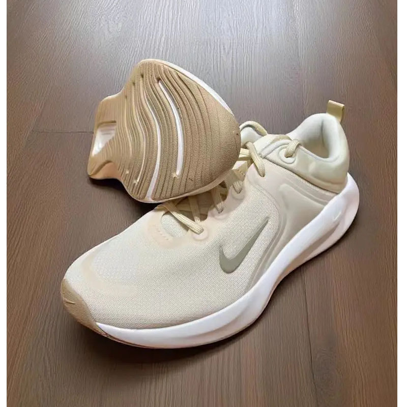 耐克夏女跑鞋多色运动休闲图片
