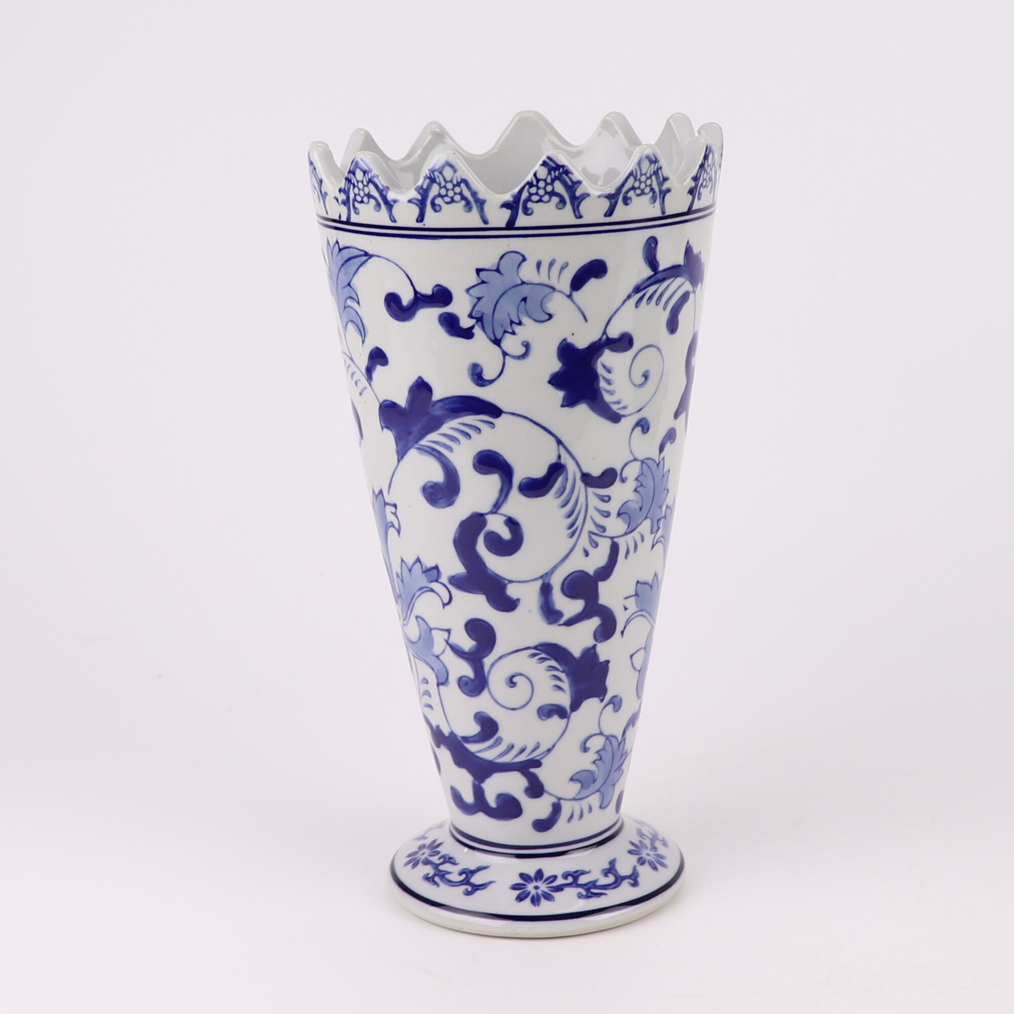 景德镇青花瓷缠枝莲齿口直筒花瓶老式创意插花器中式家居摆件