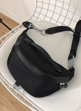 尼龙布胸包ins潮女包2020新款真皮单肩斜挎包时尚百搭牛津布腰包