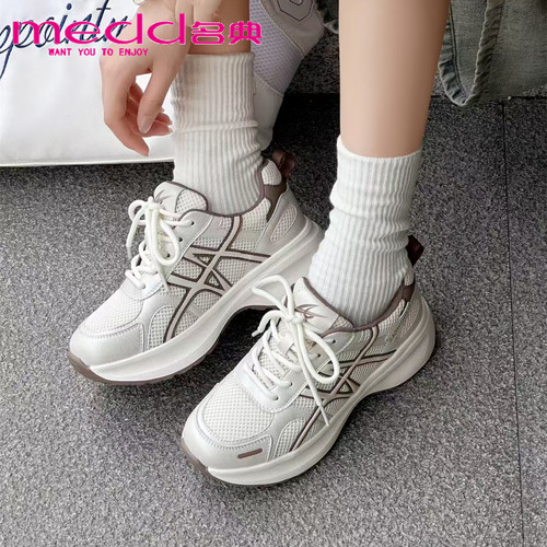 名典女鞋2025秋季新款厚底显瘦老爹鞋潮流女百搭休闲运动鞋588850