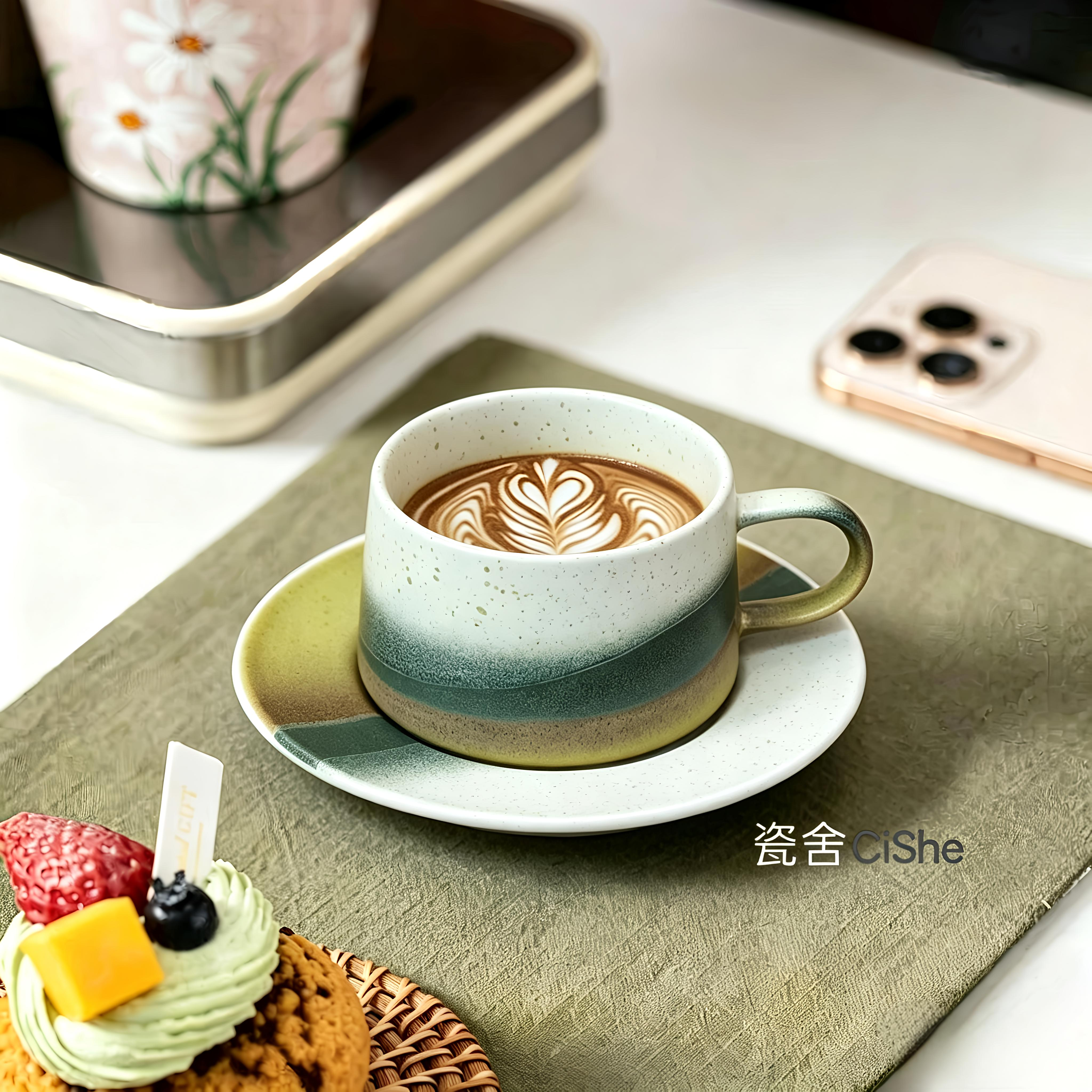 手绘渐变陶瓷咖啡杯高级感轻奢风家用茶杯釉下杯碟高颜值拿铁杯子