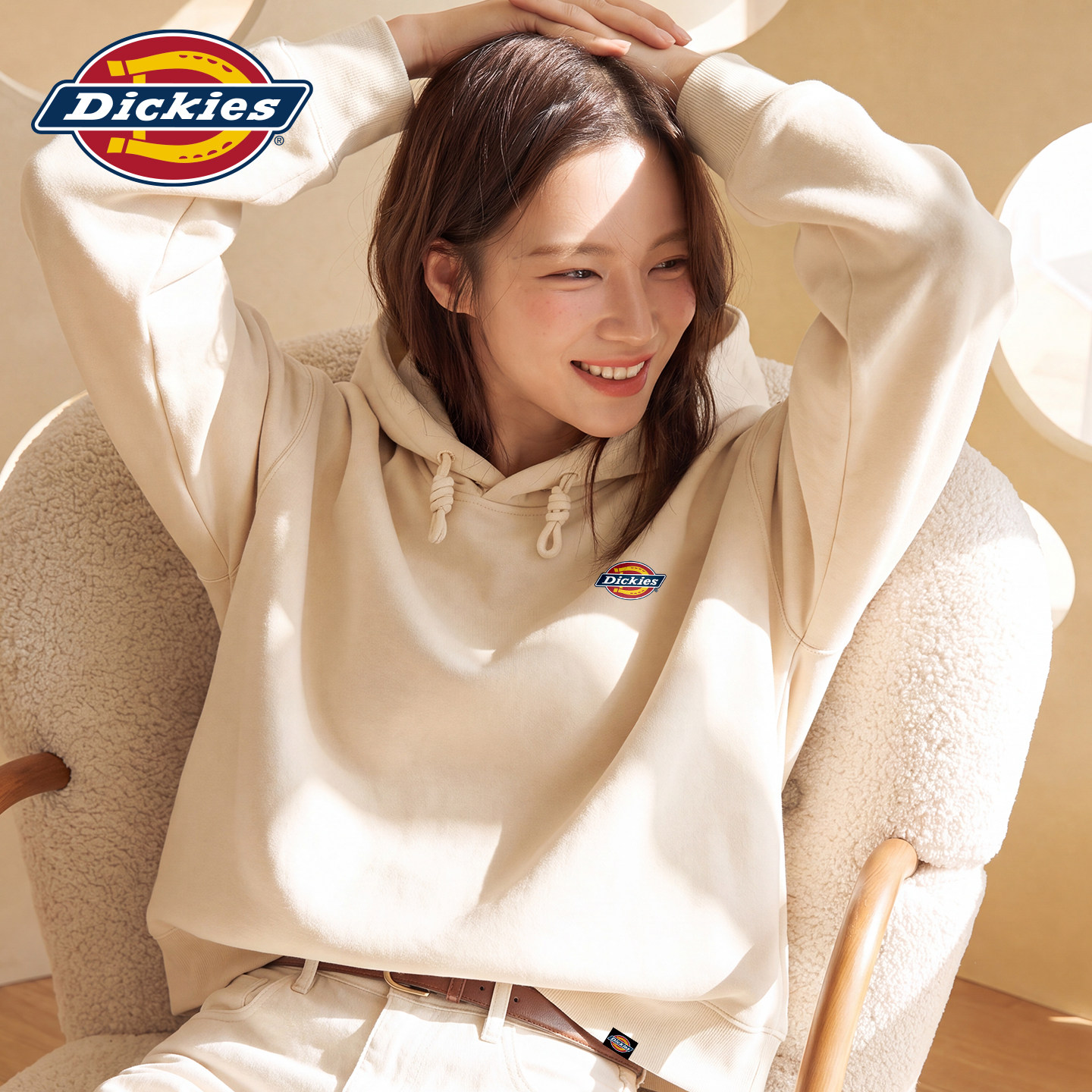 Dickies女士连帽卫衣加绒奶油色大Logo印花Citygirl休闲秋装潮1A