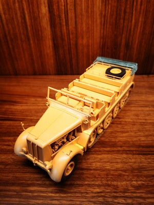 sdkfz8 树脂车棚，小号手 01583 1/35德国12吨DB10牵引车 09538