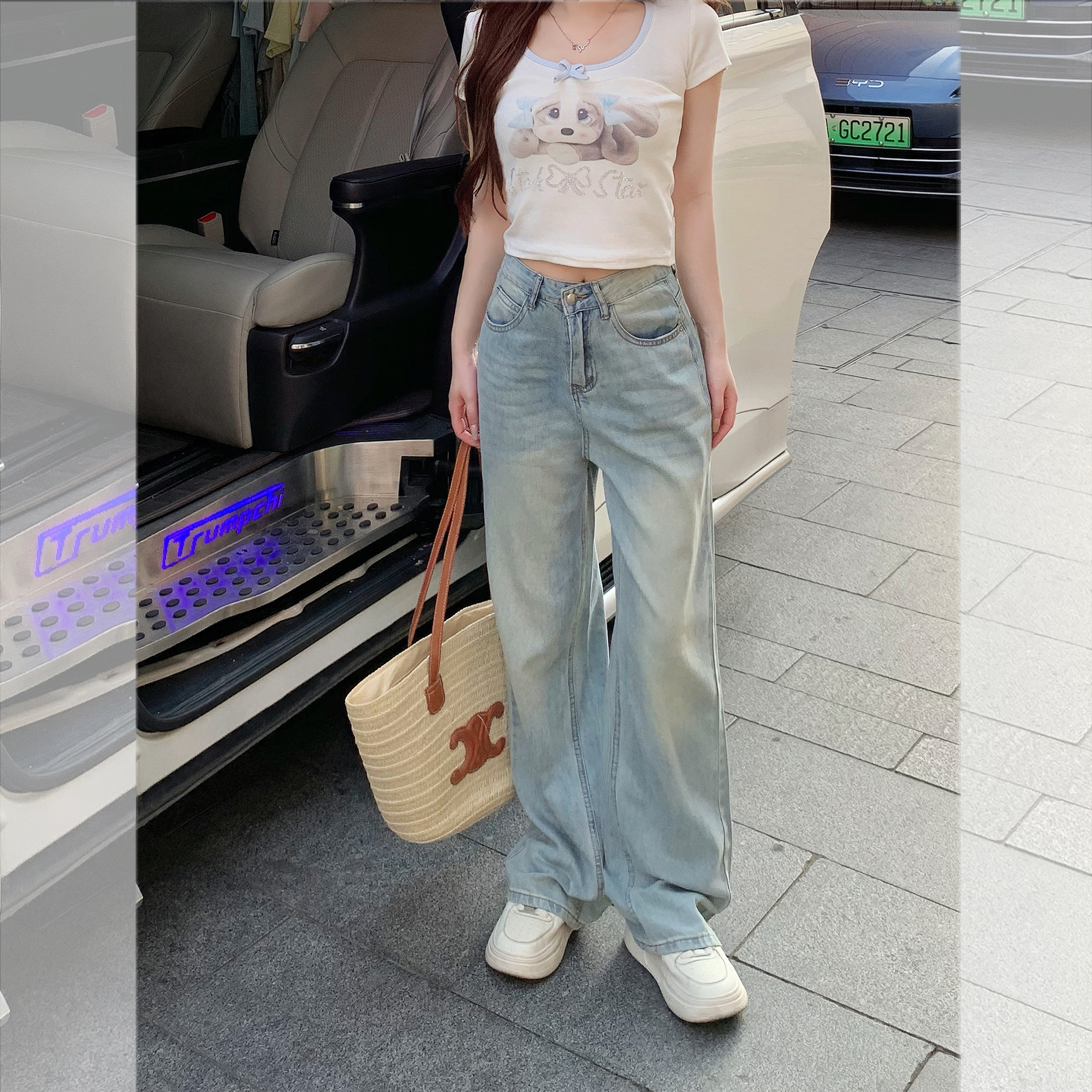 钟菲菲高腰浅色牛仔裤女2025新款夏薄款阔腿宽松小个子梨型身材