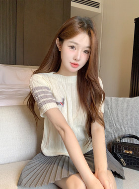 钟菲菲冰丝针织衫T恤短袖女款2026新款独特漂亮上衣气质超好看