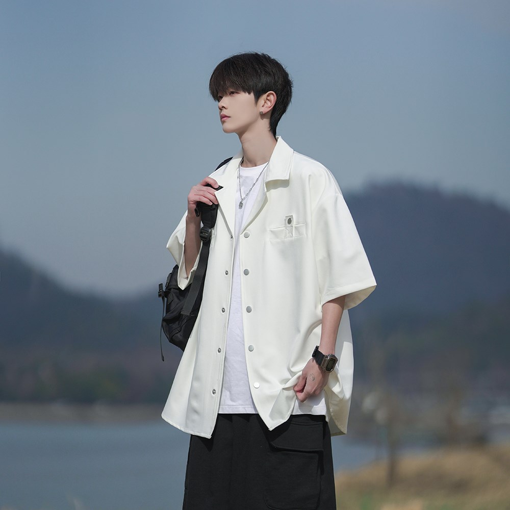 胖胖哥日系短袖衬衫男夏季设计感宽松大码衬衣潮牌少年感男生外套,男装衬衫,电商A034