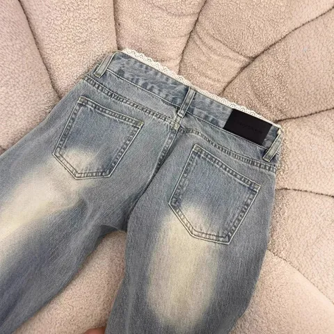 微喇腿水洗浅色喇叭裤低腰新款女宽松蕾丝拼接不复古春秋牛仔裤贴