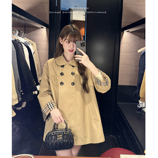 杨小卷 复古千金风双排扣娃娃领风衣女格纹中长款卡其色外套秋冬