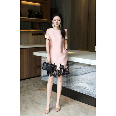 职场通勤优雅简约连衣裙