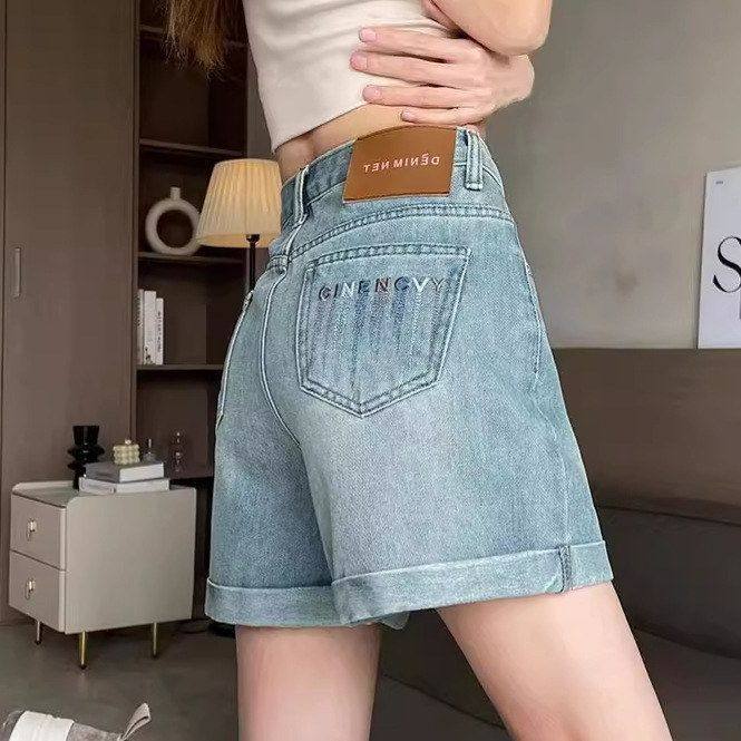 浅色刺绣牛仔短裤女2024新款夏季爆款高腰显瘦小个子A字阔腿热裤