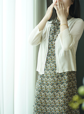 艾绘馆2025年新款白色休闲百搭真丝针织小衫女夏季防晒开衫外套