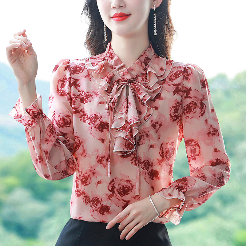 气质碎花雪纺上衣女衬衫2025春秋新款中年长袖减龄遮肚子洋气小衫