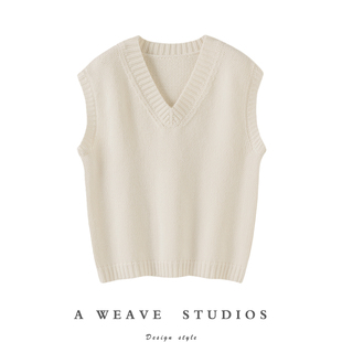 时髦女王 坎肩马甲 手织棒针系列日常好搭好用V领羊绒背心无袖