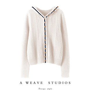 巨美宠溺~设计感小众单排扣羊绒针织开衫2024新款气质百搭上衣