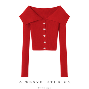 女2023春 金贝绒红色大翻领珍珠扣弹力山羊绒针织小开衫