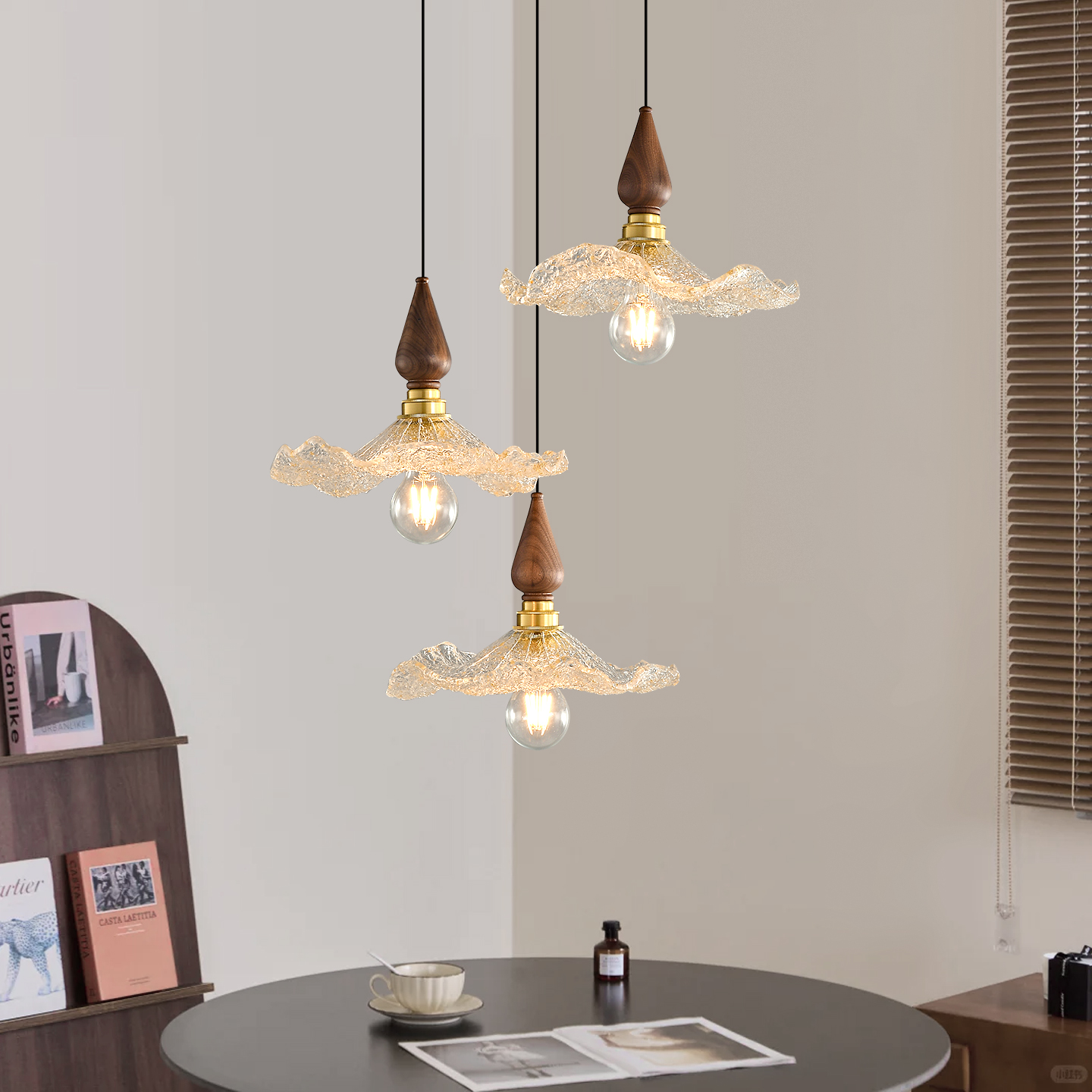 中古风餐厅灯法式复古吊灯胡桃木设计师三头餐桌饭厅吧台岛台灯具